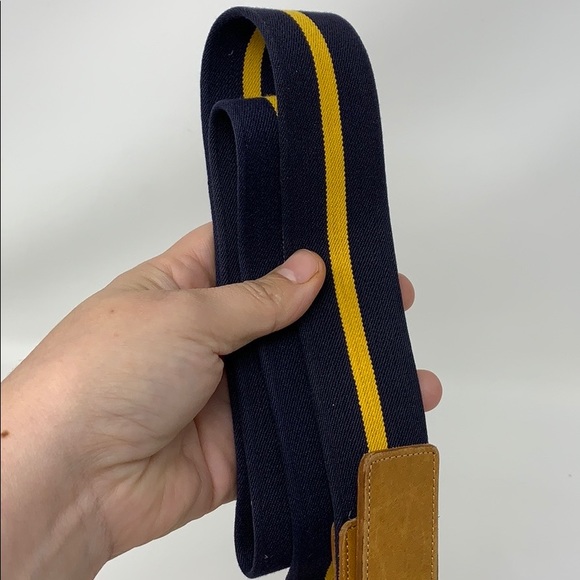 Coach spring belt measures 38 inches - Picture 4 of 8